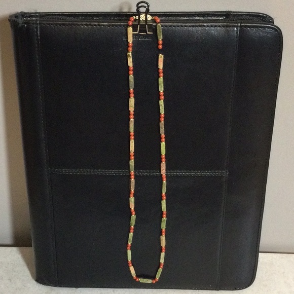 Unakite Jasper bead necklace - Picture 2 of 7